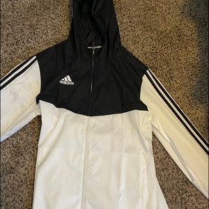 MENS BRAND NEW ADIDAS WINDBREAKER